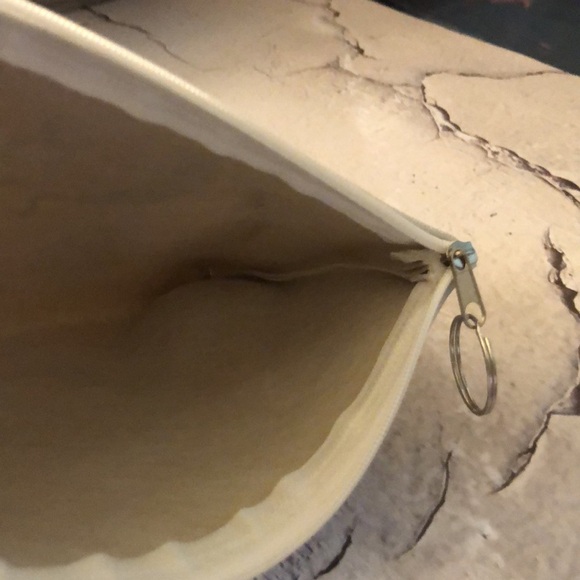 Avocado Party Make Up Bag, NWOT - Picture 2 of 5